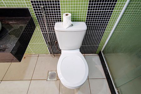 Apartamento para alugar com 110m², 2 quartos e 1 vagaBanheiro da Suíte 2