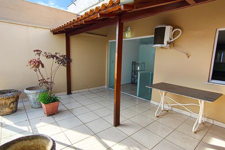 Apartamento para alugar com 110m², 2 quartos e 1 vagacobertura