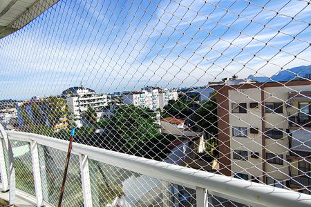 Apartamento para alugar com 110m², 2 quartos e 1 vagavaranda Sala