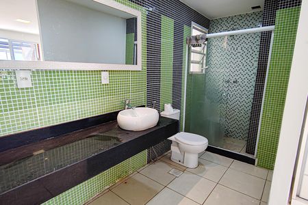Apartamento para alugar com 110m², 2 quartos e 1 vagaBanheiro da Suíte 2