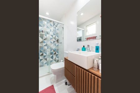 Apartamento à venda com 86m², 3 quartos e 1 vaga Apartamento à venda com 86m², 3 quartos e 1 vagaBanheiro da Suíte