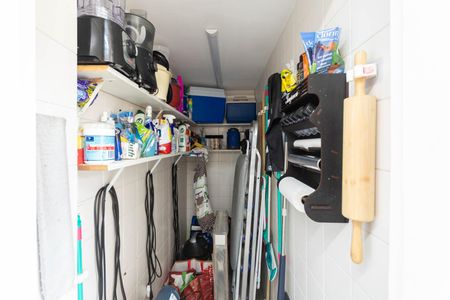 Apartamento à venda com 86m², 3 quartos e 1 vaga Apartamento à venda com 86m², 3 quartos e 1 vagaDespensa