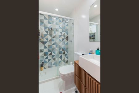 Apartamento à venda com 86m², 3 quartos e 1 vaga Apartamento à venda com 86m², 3 quartos e 1 vagaBanheiro da Suíte