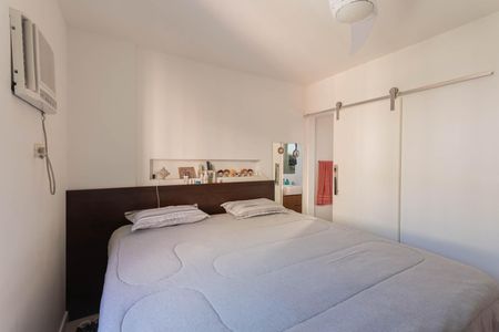 Apartamento à venda com 86m², 3 quartos e 1 vaga Apartamento à venda com 86m², 3 quartos e 1 vagaSuíte