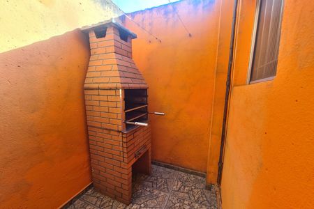 Casa à venda com 200m², 3 quartos e 3 vagas Casa à venda com 200m², 3 quartos e 3 vagasChurrasqueira e quintal