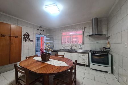 Casa à venda com 200m², 3 quartos e 3 vagas Casa à venda com 200m², 3 quartos e 3 vagasCozinha