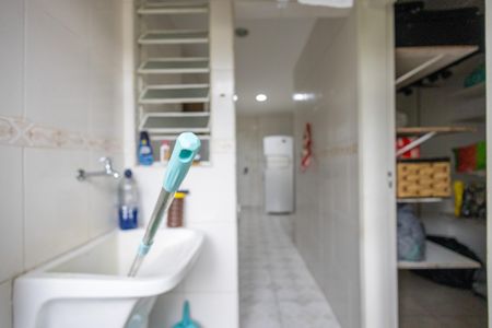 Apartamento à venda com 94m², 2 quartos e 1 vaga Apartamento à venda com 94m², 2 quartos e 1 vagaÁrea de Serviço