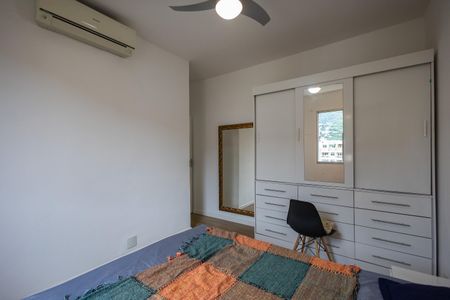 Apartamento à venda com 94m², 2 quartos e 1 vaga Apartamento à venda com 94m², 2 quartos e 1 vagaQuarto Suíte