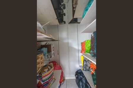 Apartamento à venda com 94m², 2 quartos e 1 vaga Apartamento à venda com 94m², 2 quartos e 1 vagaQuarto de Serviço