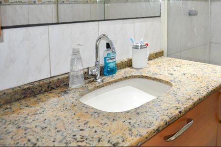 Apartamento à venda com 92m², 3 quartos e sem vagaBanheiro Social