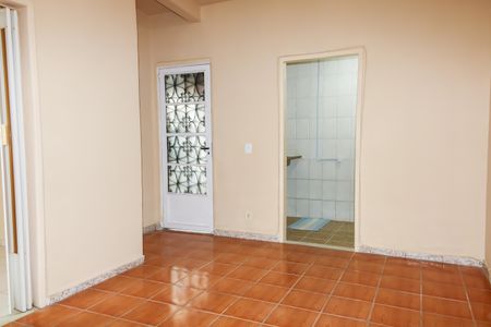 Apartamento para alugar com 37m², 1 quarto e sem vaga Apartamento para alugar com 37m², 1 quarto e sem vagaSala