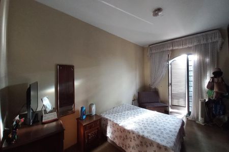 Casa à venda com 600m², 9 quartos e 4 vagas Casa à venda com 600m², 9 quartos e 4 vagasSuíte 1