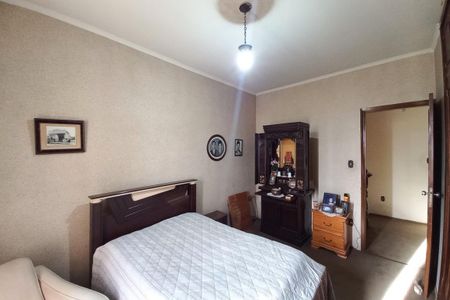 Casa à venda com 600m², 9 quartos e 4 vagas Casa à venda com 600m², 9 quartos e 4 vagasQuarto 1