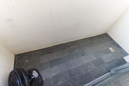 Apartamento à venda com 55m², 2 quartos e 1 vaga Apartamento à venda com 55m², 2 quartos e 1 vagaVaranda da Sala