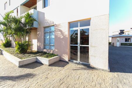 Apartamento à venda com 55m², 2 quartos e 1 vaga Apartamento à venda com 55m², 2 quartos e 1 vagaÁrea comum - Salão de festas