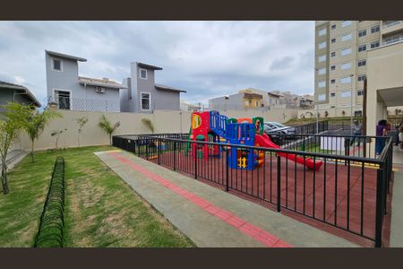 Apartamento à venda com 49m², 2 quartos e 1 vaga Apartamento à venda com 49m², 2 quartos e 1 vagaÁrea comum - Playground