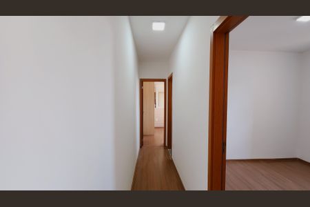 Apartamento à venda com 49m², 2 quartos e 1 vaga Apartamento à venda com 49m², 2 quartos e 1 vagaCorredor