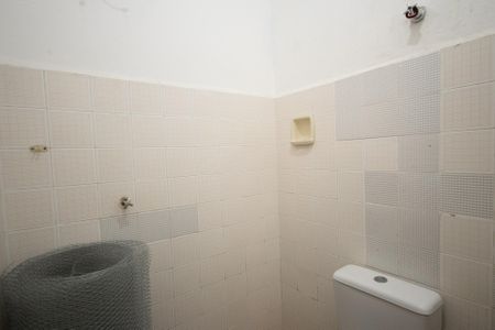 Casa à venda com 200m², 6 quartos e 1 vaga Casa à venda com 200m², 6 quartos e 1 vagaBanheiro 3 casa 3