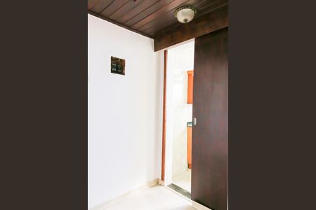 Apartamento para alugar com 72m², 2 quartos e sem vaga Apartamento para alugar com 72m², 2 quartos e sem vagaCorredor