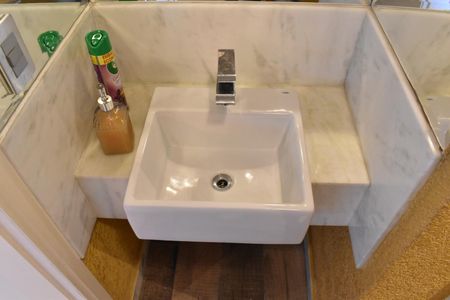 Casa para alugar com 540m², 4 quartos e 10 vagas Casa para alugar com 540m², 4 quartos e 10 vagasLavabo