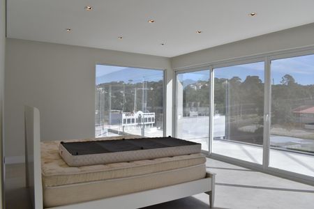 Casa para alugar com 540m², 4 quartos e 10 vagas Casa para alugar com 540m², 4 quartos e 10 vagasSala