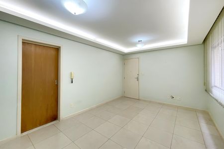 Apartamento à venda com 90m², 3 quartos e 1 vagaSala