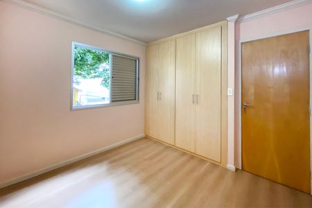 Apartamento à venda com 90m², 3 quartos e 1 vagaQuarto 2