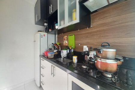 Apartamento à venda com 53m², 2 quartos e 1 vagaCozinha 