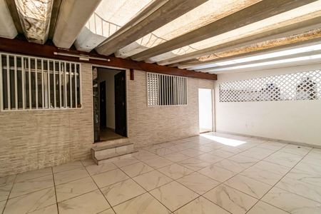 Casa à venda com 190m², 3 quartos e 2 vagasGaragem
