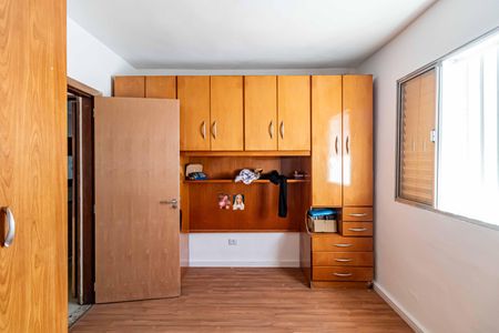 Casa à venda com 190m², 3 quartos e 2 vagasQuarto 02