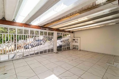 Casa à venda com 190m², 3 quartos e 2 vagasGaragem