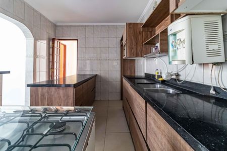Casa à venda com 190m², 3 quartos e 2 vagasCozinha
