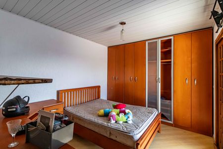 Casa à venda com 190m², 3 quartos e 2 vagasQuarto de Serviço