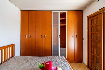 Casa à venda com 190m², 3 quartos e 2 vagasQuarto de Serviço