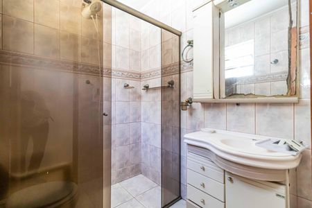 Casa à venda com 190m², 3 quartos e 2 vagasBanheiro de Serviço