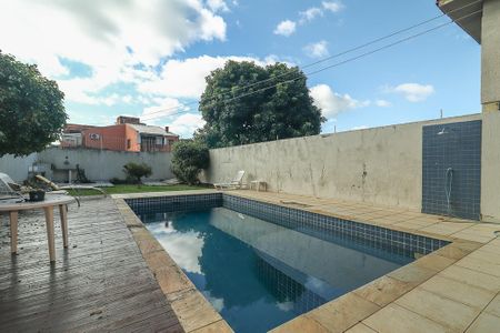 Casa à venda com 278m², 4 quartos e 4 vagasPiscina
