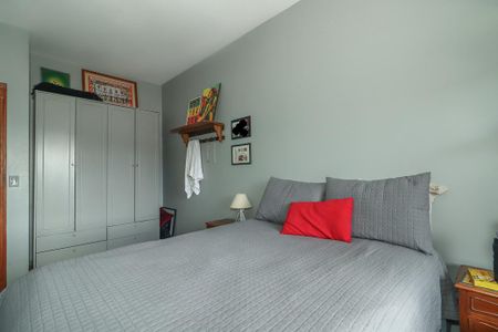 Casa à venda com 278m², 4 quartos e 4 vagasQuarto 1