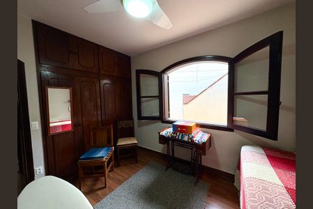 Casa à venda com 184m², 3 quartos e 2 vagasQuarto 1 