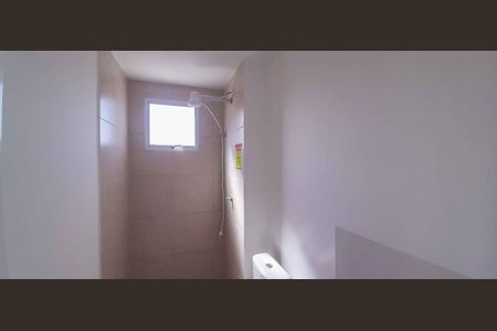 Apartamento para alugar com 37m², 2 quartos e 1 vaga Apartamento para alugar com 37m², 2 quartos e 1 vagaBanheiro