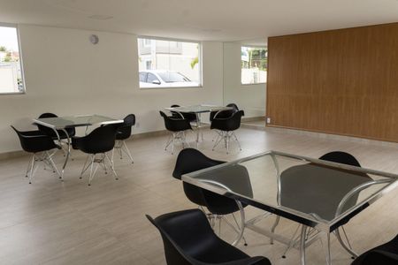 Apartamento para alugar com 50m², 2 quartos e 1 vagaÁrea comum - Salão de festas