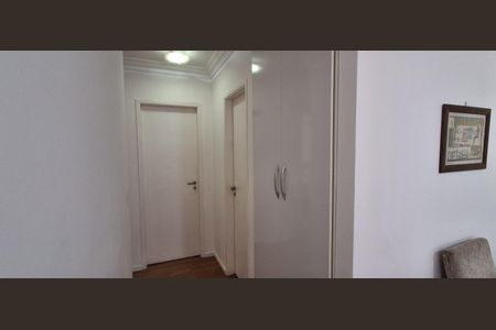 Apartamento à venda com 85m², 3 quartos e 1 vagaCorredor