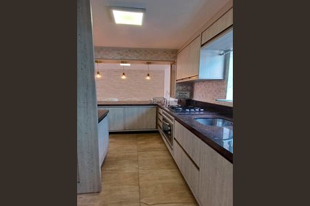 Apartamento para alugar com 59m², 2 quartos e 2 vagasCozinhaCozinha e Área de Serviço