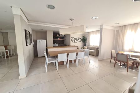 Apartamento para alugar com 92m², 2 quartos e 1 vaga Apartamento para alugar com 92m², 2 quartos e 1 vagaÁrea comum - Salão de festas
