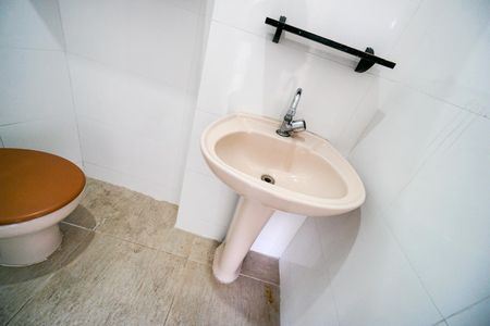 Apartamento à venda com 73m², 2 quartos e 1 vaga Apartamento à venda com 73m², 2 quartos e 1 vagaBanheiro