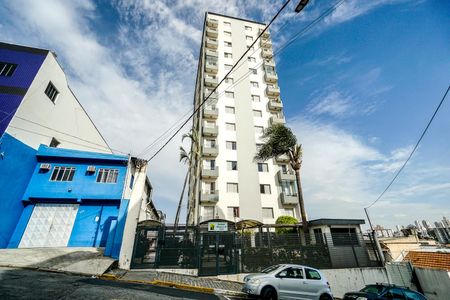 Apartamento à venda com 73m², 2 quartos e 1 vaga Apartamento à venda com 73m², 2 quartos e 1 vagaFachada