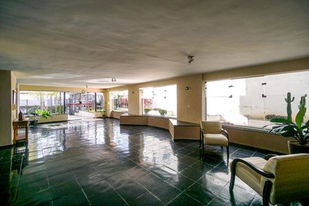 Apartamento à venda com 73m², 2 quartos e 1 vaga Apartamento à venda com 73m², 2 quartos e 1 vagaÁrea Comum