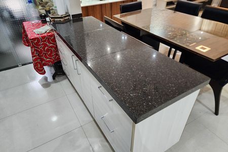 Apartamento para alugar com 102m², 3 quartos e 2 vagasCozinha