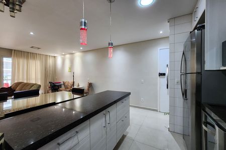 Apartamento para alugar com 102m², 3 quartos e 2 vagasCozinha