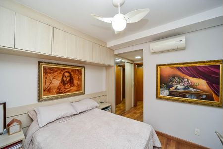 Apartamento à venda com 107m², 3 quartos e 2 vagasSuíte