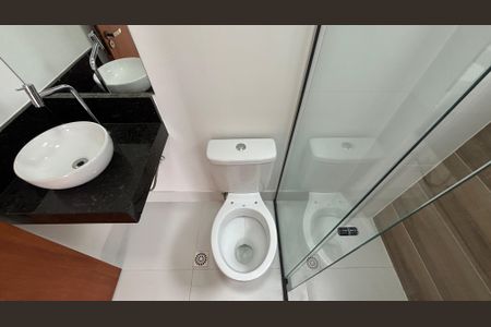 Apartamento à venda com 59m², 2 quartos e 2 vagasBanheiro da Suíte